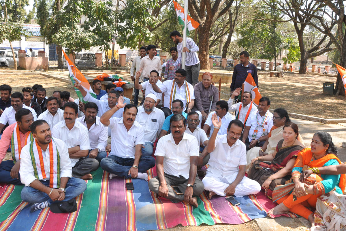 ಗೋಡ್ಸೆ ಸಂತತಿಗಳಿಂದ ದೇಶಕ್ಕೆ ಗಂಡಾಂತರ: ಮಾಜಿ ಸಚಿವೆ ಮೋಟಮ್ಮ