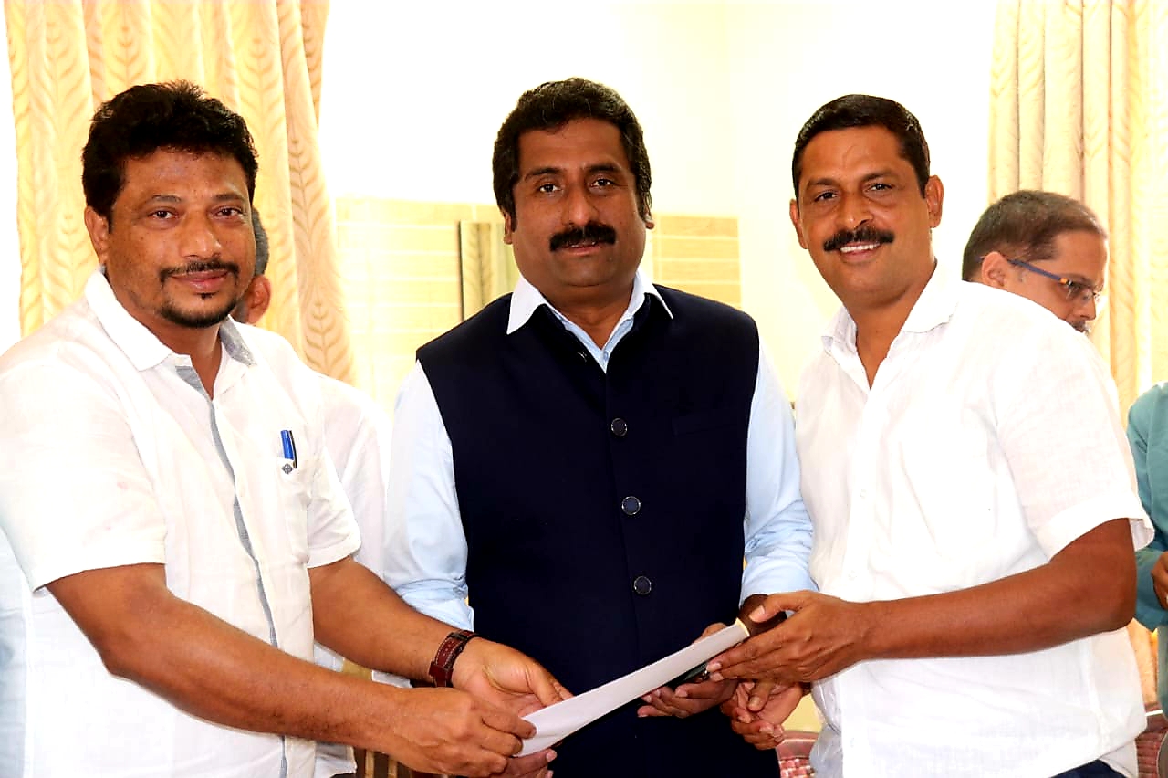 ಇರಾ: ಜಿಮ್ ಸ್ಥಾಪಿಸಲು ಅನುದಾನ ಒದಗಿಸುವಂತೆ ಒತ್ತಾಯಿಸಿ ಕ್ರೀಡಾ ಸಚಿವರಿಗೆ ಮನವಿ