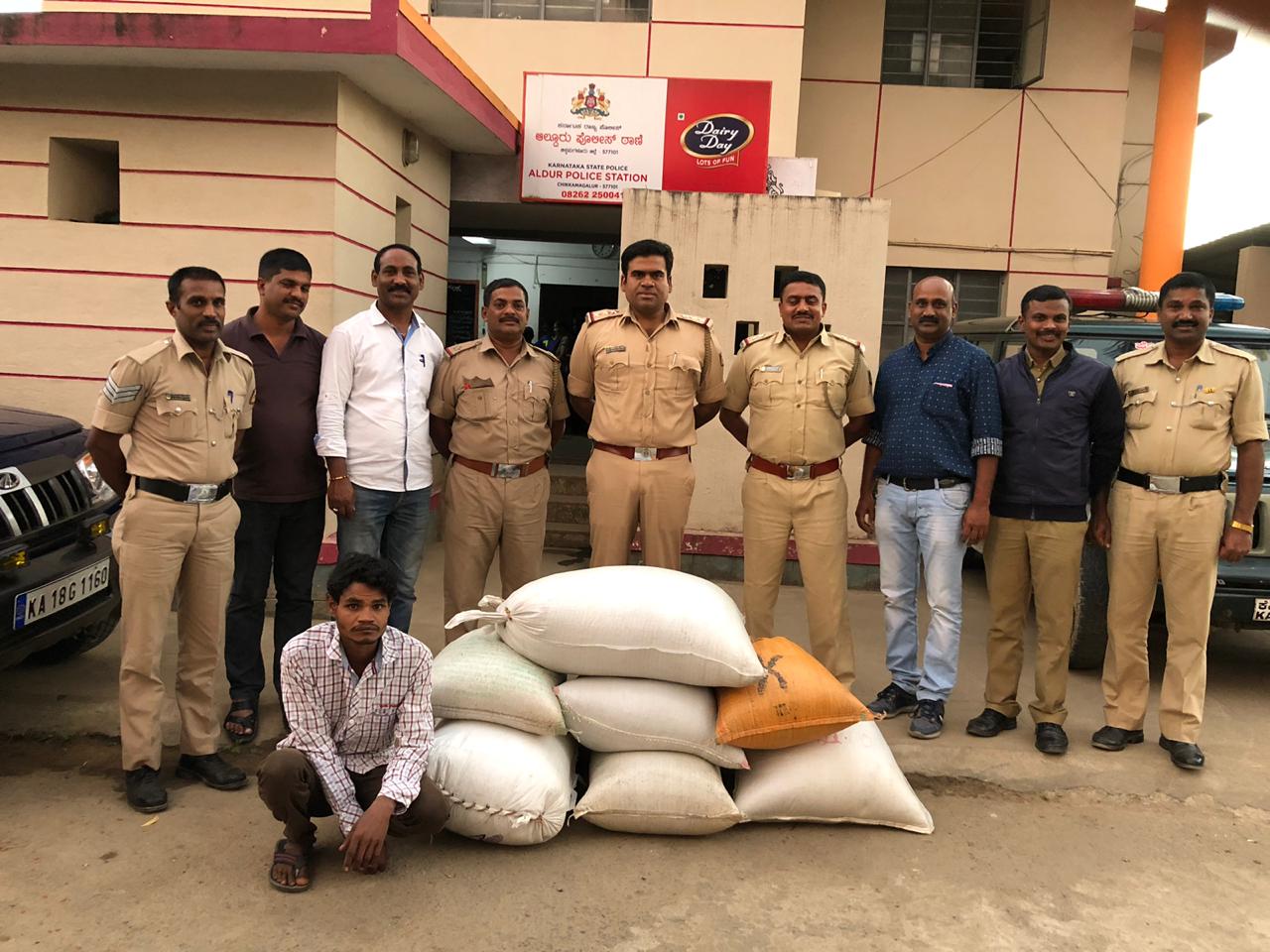 ಕಾಳು ಮೆಣಸು ಕಳ್ಳತನ ಪ್ರಕರಣ: ಮಾಲು ಸಮೇತ ಆರೋಪಿ ಬಂಧನ