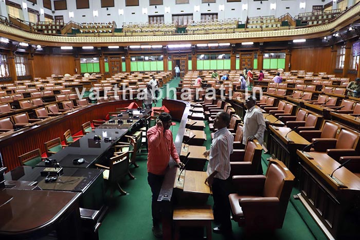 ‘ಆಪರೇಷನ್’ ಕಾರ್ಮೋಡದ ನಡುವೆ ವಿಧಾನ ಮಂಡಲ ಜಂಟಿ ಅಧಿವೇಶನಕ್ಕೆ ಕ್ಷಣಗಣನೆ