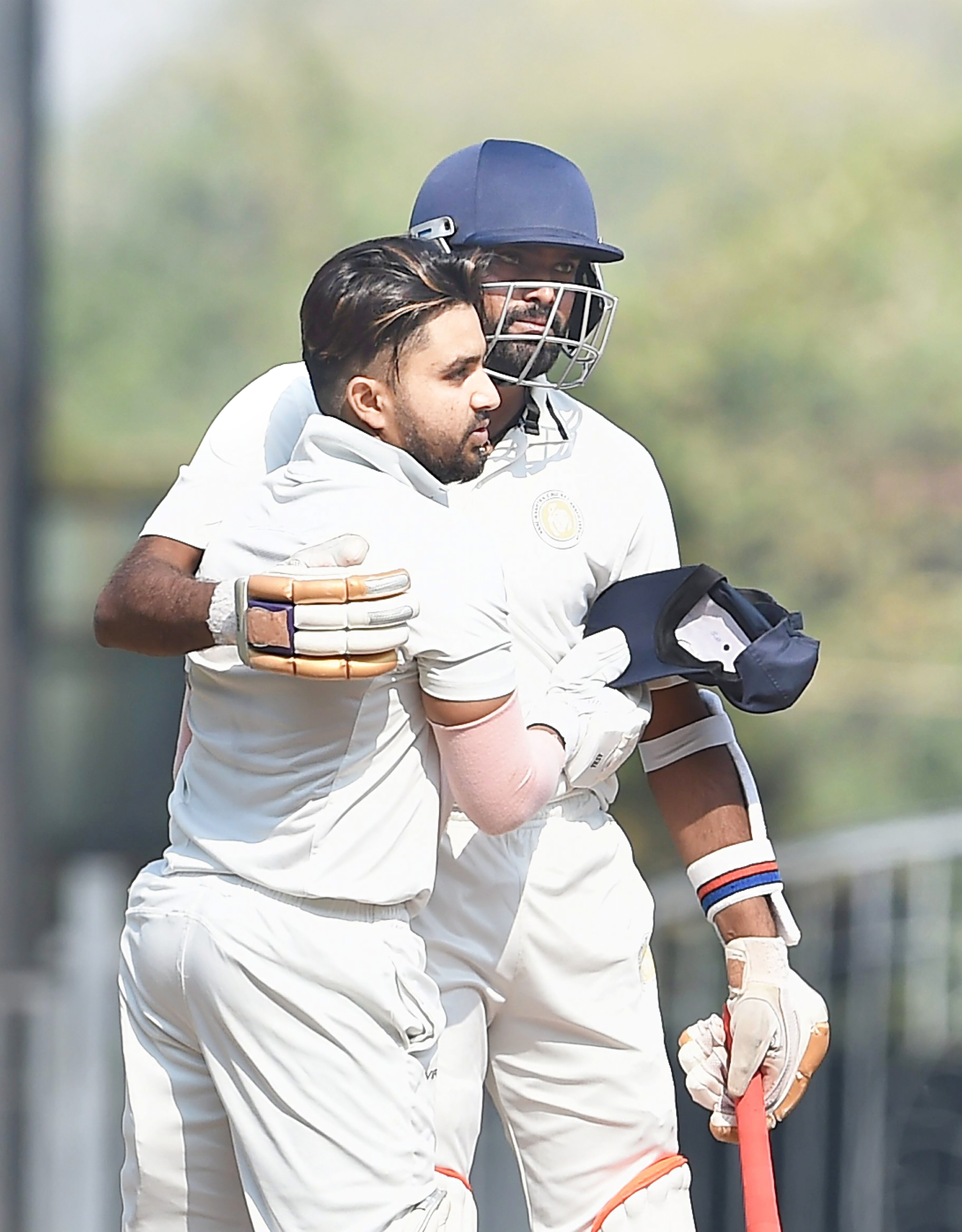 ಕುತೂಹಲ ಘಟ್ಟದಲ್ಲಿ ರಣಜಿ ಫೈನಲ್