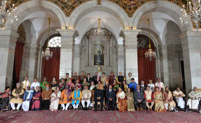 42 ಸಾಧಕರಿಗೆ ಸಂಗೀತ ನಾಟಕ ಅಕಾಡಮಿ ಪ್ರಶಸ್ತಿ ಪ್ರದಾನ