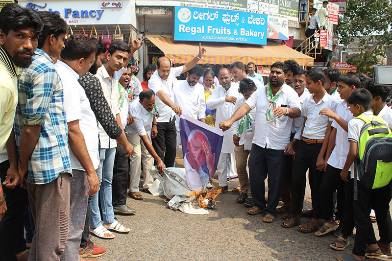 ಯಡಿಯೂರಪ್ಪರಿಂದ ಪ್ರಜಾಪ್ರಭುತ್ವಕ್ಕೆ ಅನ್ಯಾಯ-ಎಂ.ಬಿ. ಸದಾಶಿವ