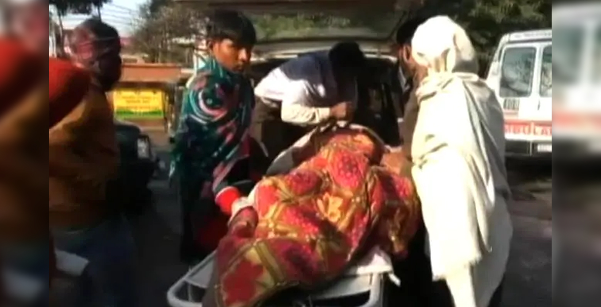 ಕಳ್ಳಭಟ್ಟಿ ಸಾರಾಯಿ ದುರಂತಕ್ಕೆ ಕನಿಷ್ಟ 70 ಬಲಿ