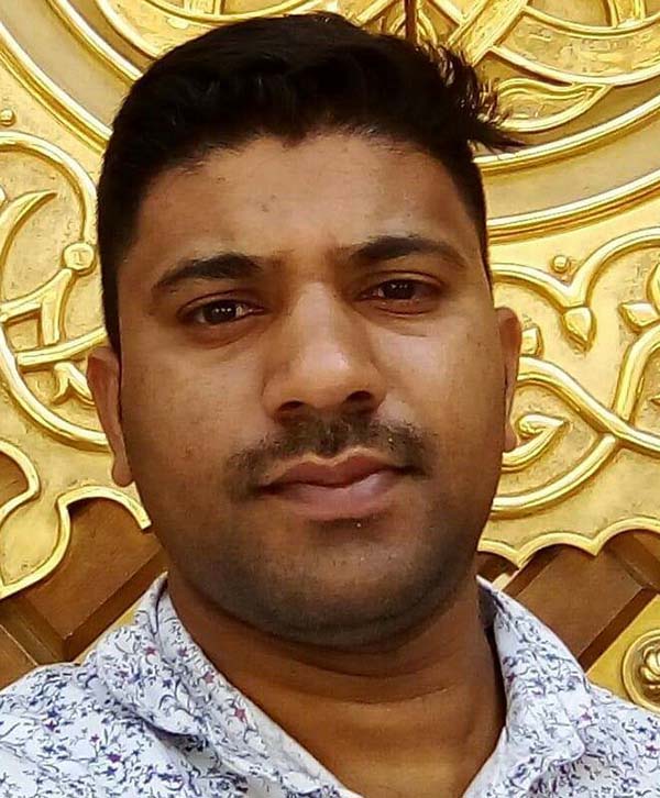 ತಲೆಯ ಮೇಲೆ ಮರದ ದಿಮ್ಮಿ ಬಿದ್ದು ಯುವಕ ಸಾವು