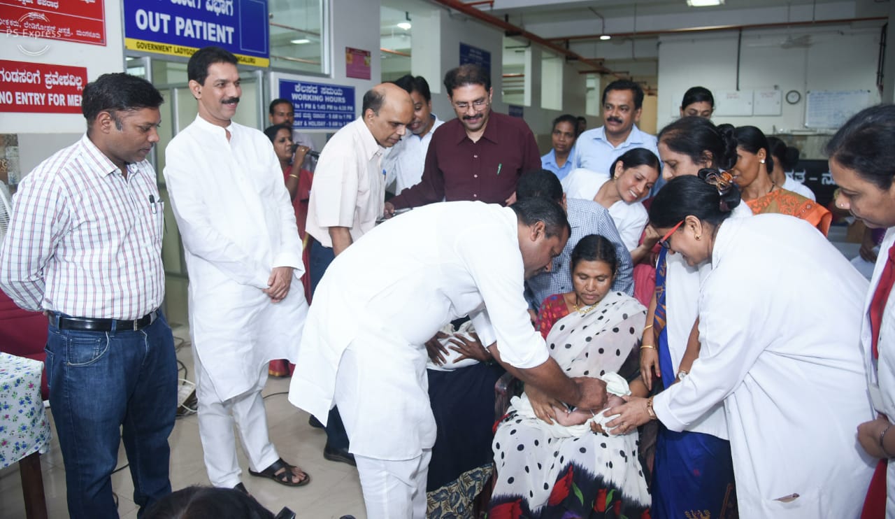 ದ.ಕ. ಜಿಲ್ಲಾ ಮಟ್ಟದ ಪಲ್ಸ್ ಪೋಲಿಯೊಗೆ ಸಚಿವ ಖಾದರ್ ಚಾಲನೆ