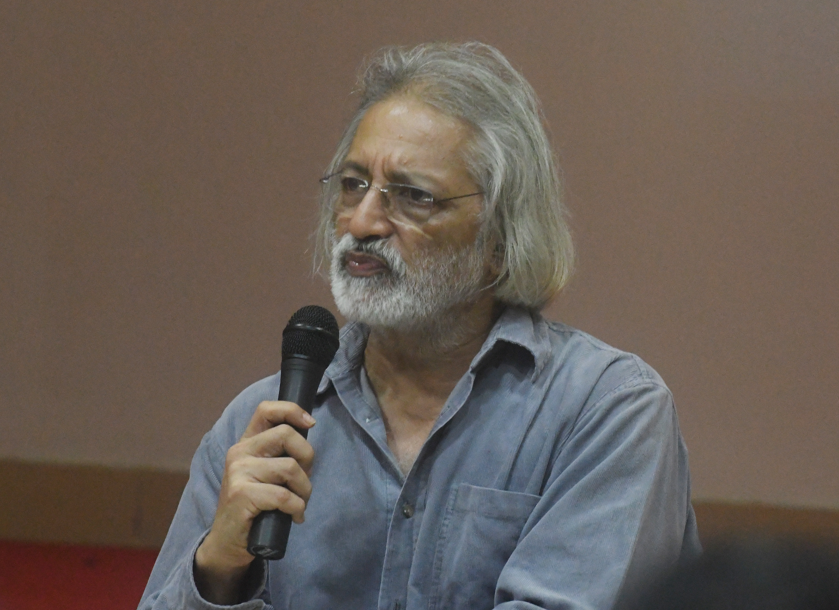 ಸಮಾಜದಲ್ಲಿ ಸಕಾರಾತ್ಮಕ ಬದಲಾವಣೆಗೆ ಮಾಧ್ಯಮಗಳ ಪಾತ್ರ ಹಿರಿದು: ಆನಂದ ಪಟುವರ್ಧನ್‌