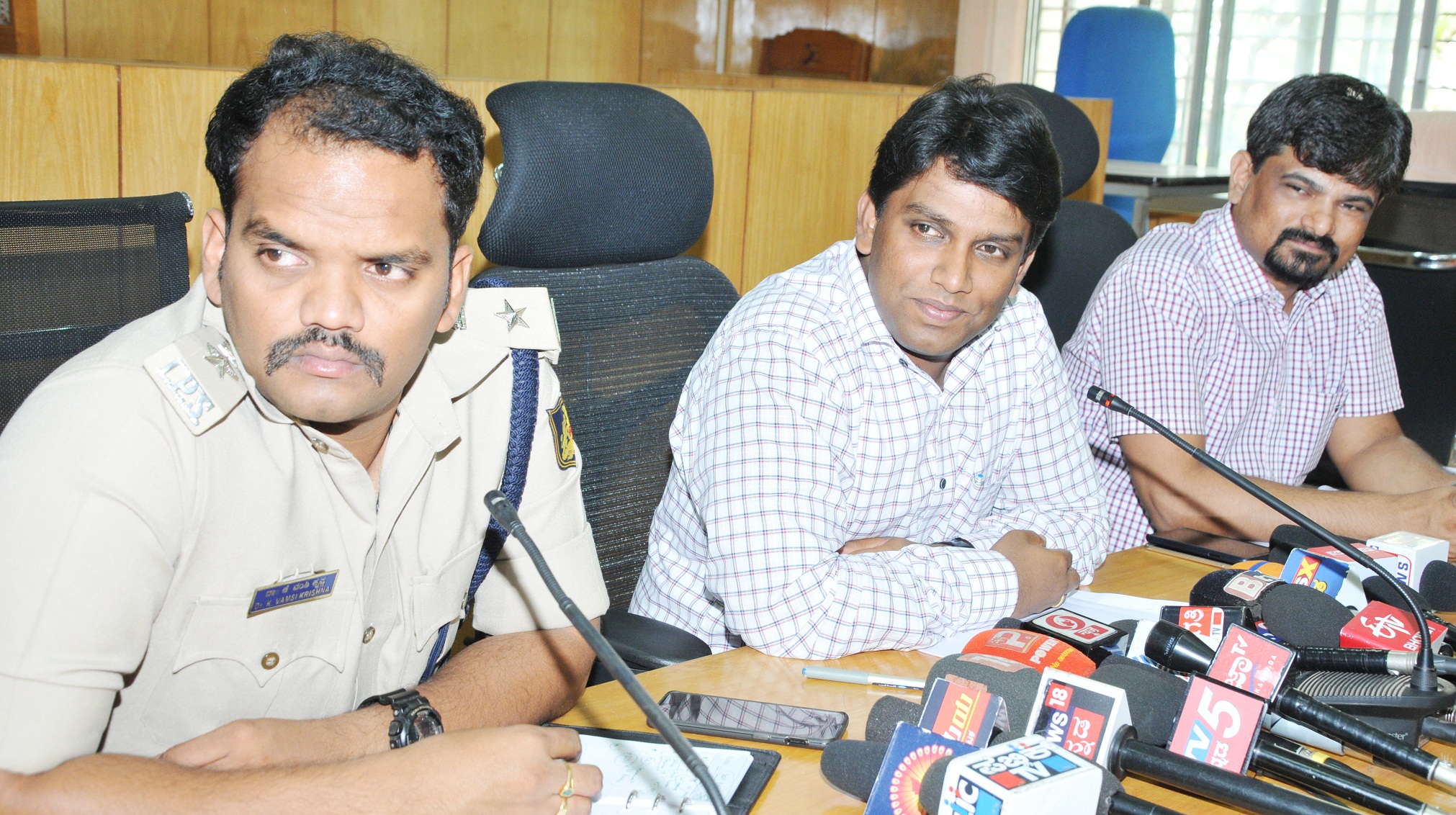 ತುಮಕೂರು ಲೋಕಸಭಾ ಕ್ಷೇತ್ರದಲ್ಲಿ 15,94,703 ಮತದಾರರು: ಜಿಲ್ಲಾಧಿಕಾರಿ ಡಾ.ರಾಕೇಶ್ ಕುಮಾರ್