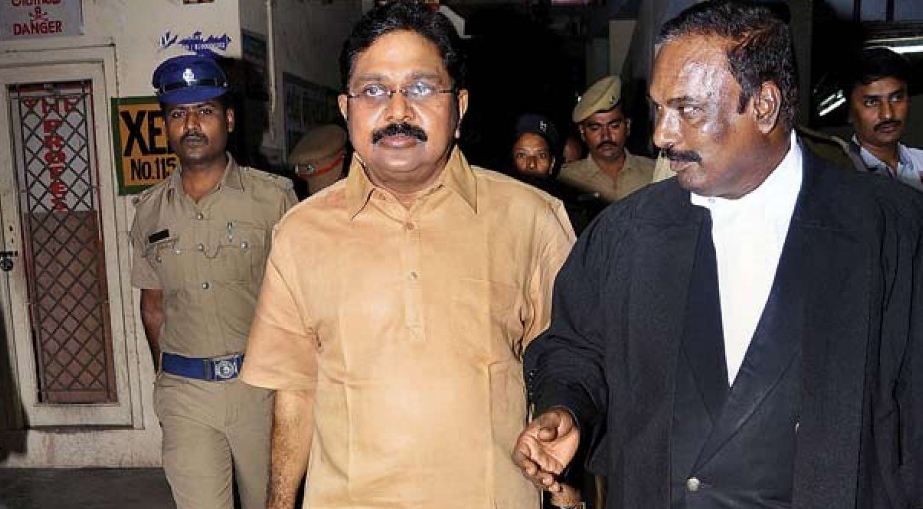 ಎರಡು ಎಲೆ ಚಿಹ್ನೆ ವಿವಾದ: ಮಾ. 15ರಂದು ಟಿಟಿವಿ ದಿನಕರನ್ ಮನವಿ ವಿಚಾರಣೆ