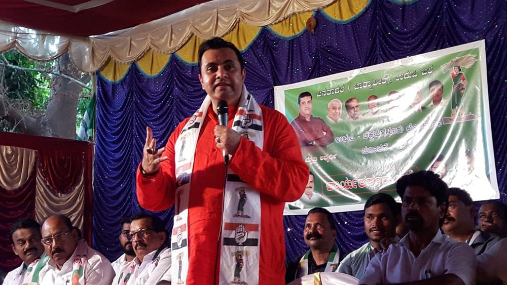 ಉಡುಪಿ ಜೆಡಿಎಸ್ ಕಚೇರಿಯಲ್ಲಿ ಪ್ರಮೋದ್ ಮಧ್ವರಾಜ್ ಚುನಾವಣಾ ಪ್ರಚಾರ