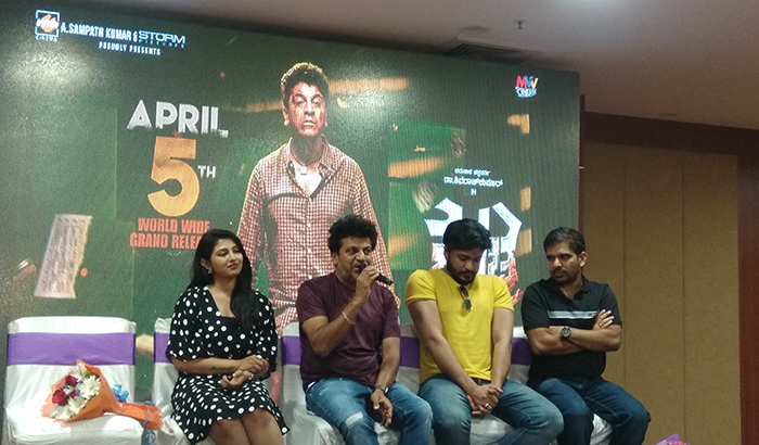 ಯಾರ ಪರವೂ ಚುನಾವಣಾ ಪ್ರಚಾರ ಮಾಡುವುದಿಲ್ಲ: ನಟ ಶಿವರಾಜ್ ಕುಮಾರ್ ಸ್ಪಷ್ಟನೆ