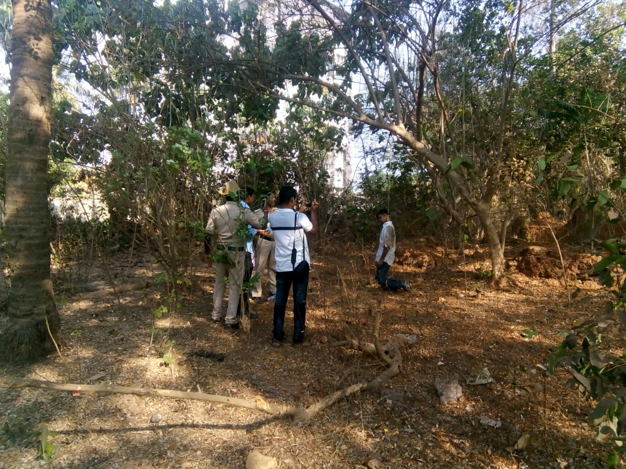 ಇಂದ್ರಾಳಿ ಹಾಡಿಯಲ್ಲಿ ಅಪರಿಚಿತ ವ್ಯಕ್ತಿ ಆತ್ಮಹತ್ಯೆ