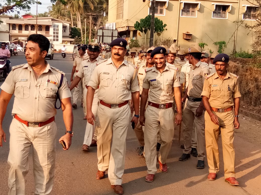 ನ್ಯಾಯಸಮ್ಮತ ಚುನಾವಣೆಗಾಗಿ ಪೊಲೀಸರಿಂದ ಪಥಸಂಚಲನ