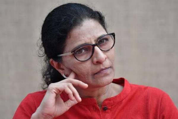 ‘ಗೌರಿ ಹತ್ಯೆ ಸಮರ್ಥಿಸಿದ ವ್ಯಕ್ತಿ ನಿಮ್ಮ ಬಳಿ ಬರುತ್ತಿದ್ದಾರೆ, ಒಮ್ಮೆ ಯೋಚಿಸಿ’