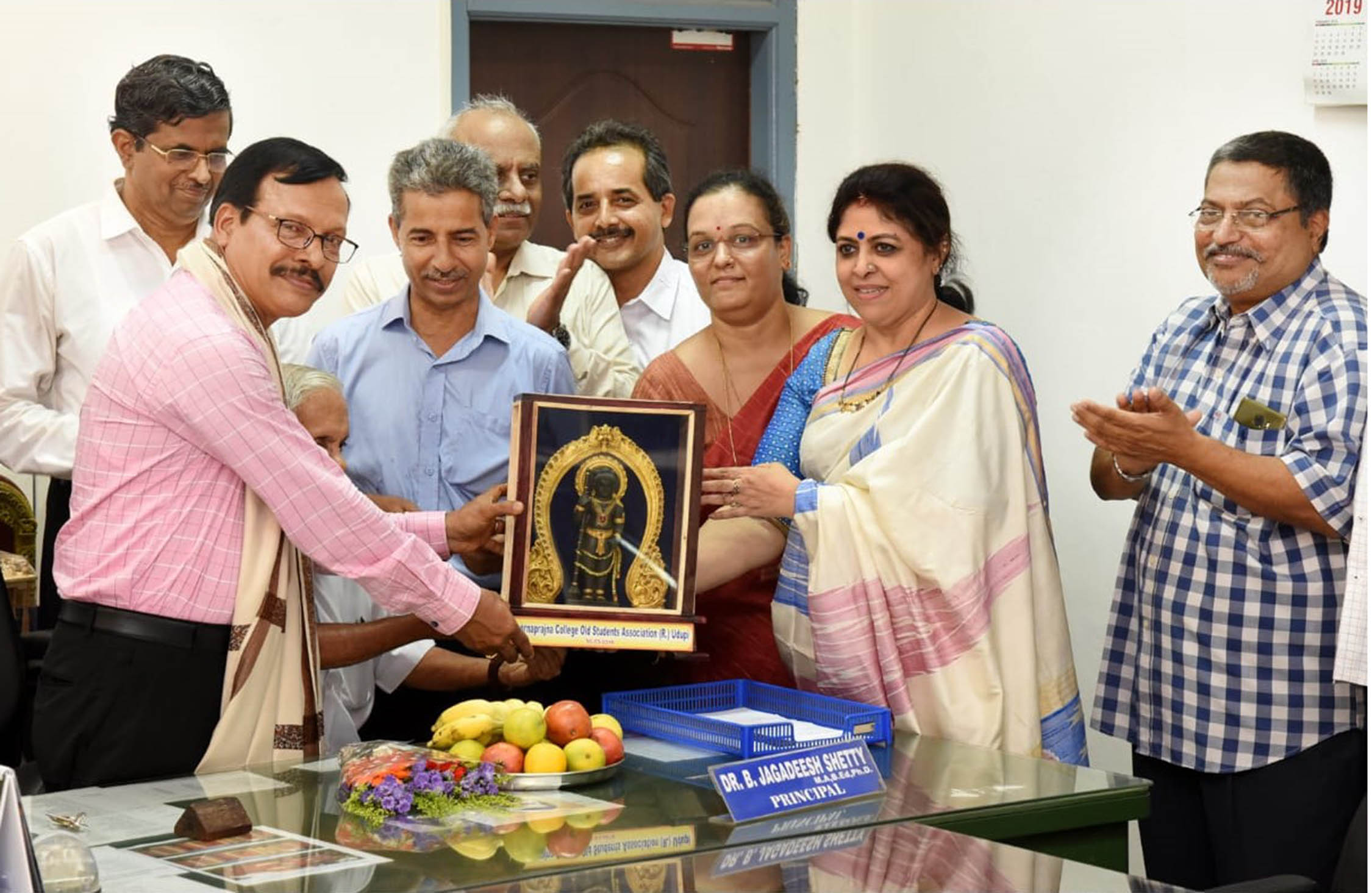 ಪಿಪಿಸಿ ಪ್ರಾಂಶುಪಾಲ ಡಾ.ಬಿ.ಜಗದೀಶ ಶೆಟ್ಟರಿಗೆ ಬೀಳ್ಕೊಡುಗೆ