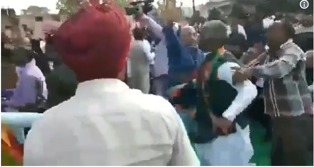 ಟಿವಿ ಡಿಬೇಟ್ ಕಾರ್ಯಕ್ರಮದಲ್ಲಿ ರೈತನಿಗೆ ಶೂನಲ್ಲಿ ಥಳಿಸಲು ಮುಂದಾದ ಬಿಜೆಪಿ ನಾಯಕ