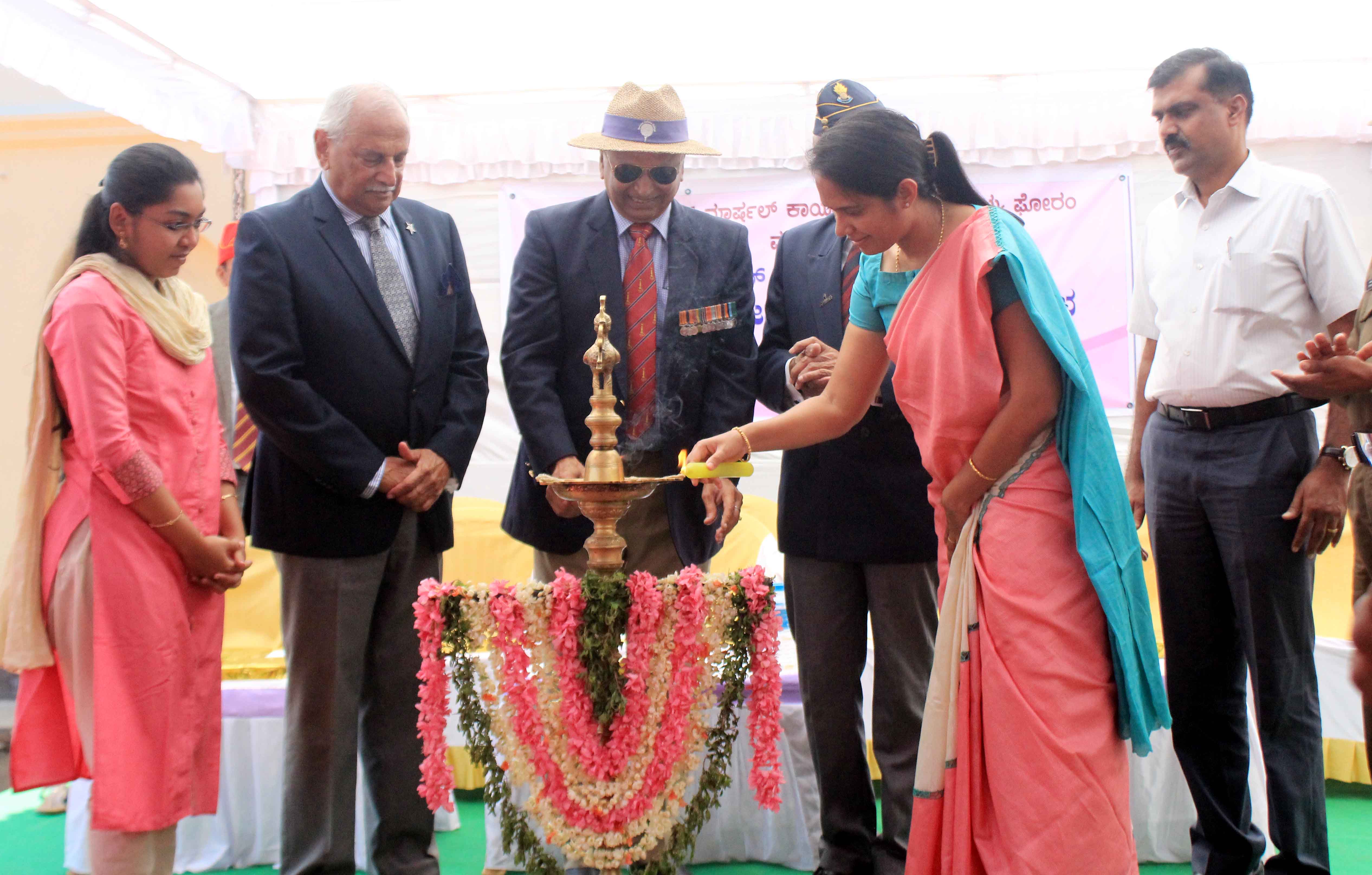 ದುಂದು ವೆಚ್ಚ ಮಾಡದೆ ಸರಳತೆ ಪಾಲಿಸಿ: ಕೆ.ಸಿ.ಕಾರ್ಯಪ್ಪ