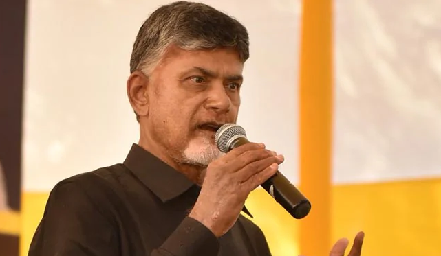 ಭ್ರಷ್ಟಾಚಾರ ಆರೋಪದಿಂದ ಪಾರಾಗಲು ಭೀತಿ ಹುಟ್ಟಿಸುತ್ತಿರುವ ಮೋದಿ: ಚಂದ್ರಬಾಬು ನಾಯ್ಡು