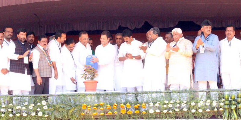 ಕಾಂಗ್ರೆಸ್ ಅಧಿಕಾರಕ್ಕೆ ಬಂದರೆ ಲೂಟಿಕೋರರು ಜೈಲಿಗೆ: ರಾಹುಲ್ ಗಾಂಧಿ