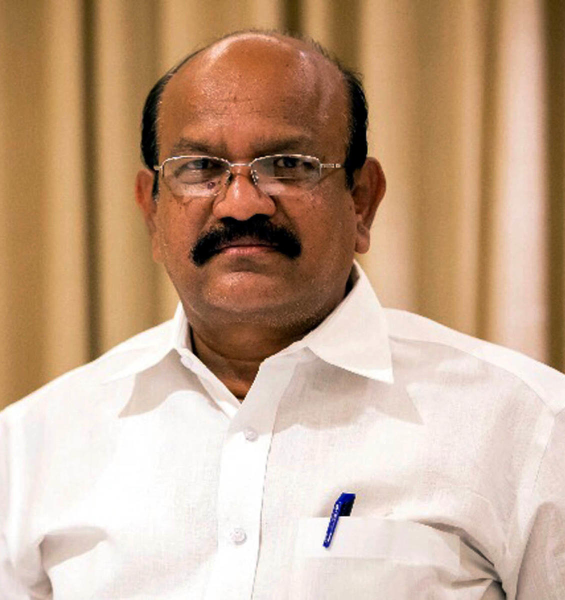 ನನ್ನ ಬಳಿ ಅಸ್ತ್ರಗಳಿವೆ, ಮುಂದಿನ ದಿನಗಳಲ್ಲಿ ಪ್ರಯೋಗಿಸುತ್ತೇನೆ: ಉಮೇಶ್ ಜಾಧವ್