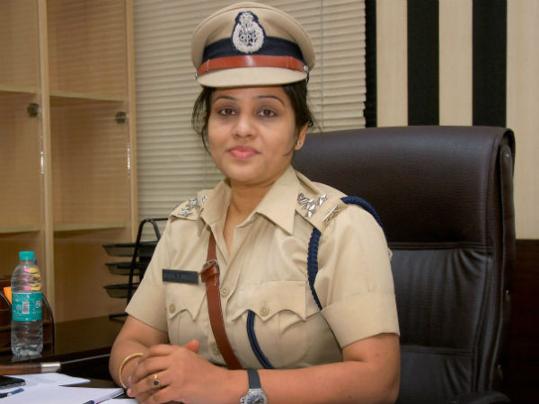 ಐಪಿಎಸ್ ಅಧಿಕಾರಿ ರೂಪಾ ಹೆಸರಿನಲ್ಲಿ ‘ರೂಂ’: ಆರೋಪಿ ಮಹಿಳೆ ಸೆರೆ