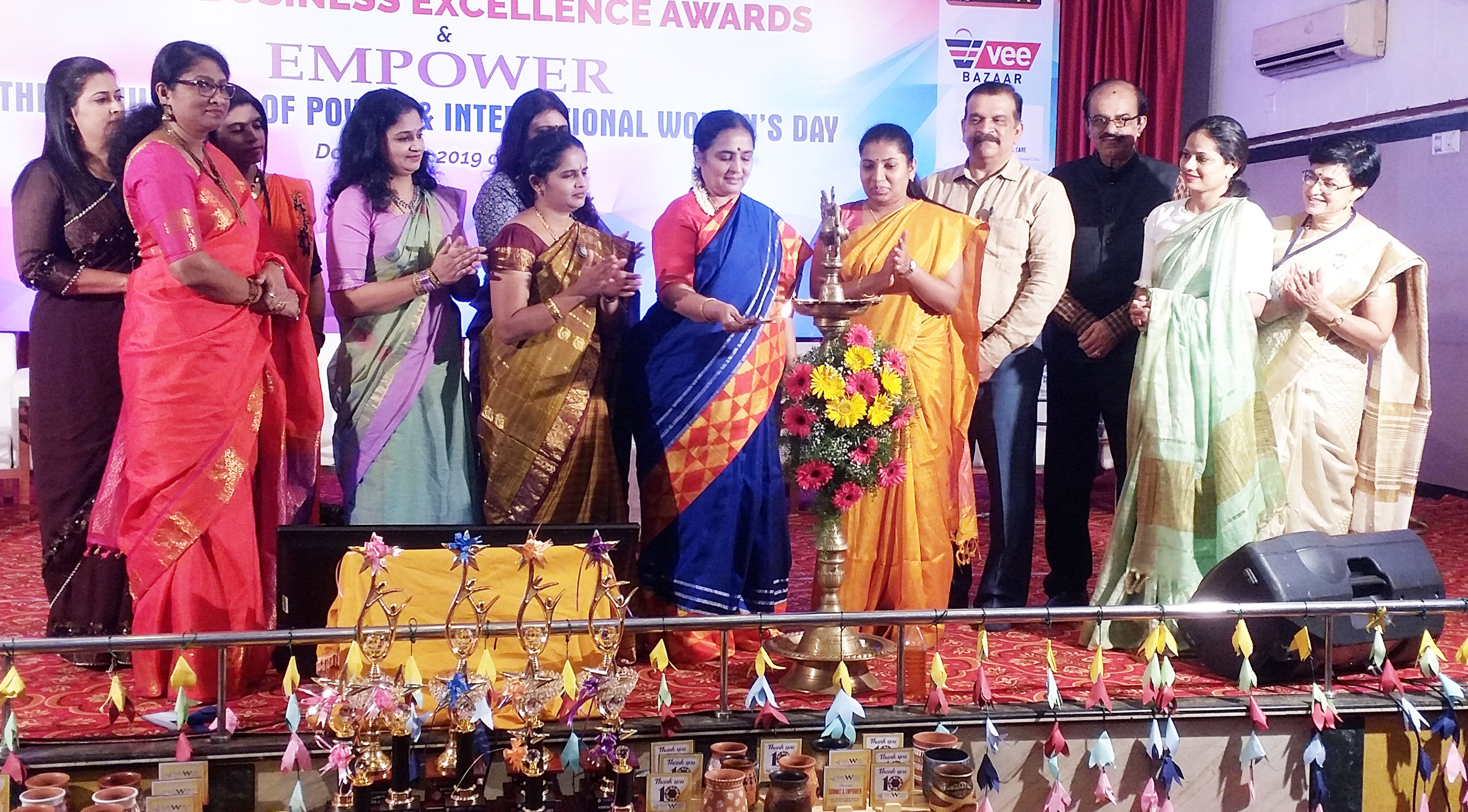 ಹೊಸ ಕೈಗಾರಿಕಾ ನೀತಿಗೆ ಸಲಹೆ. ಸೂಚನೆಗಳನ್ನು ನೀಡಿ