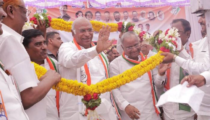 ಬಿಜೆಪಿ ಹಿರಿಯ ಮುಖಂಡ ಕೆ.ಬಿ.ಶಾಣಪ್ಪ ಕಾಂಗ್ರೆಸ್ ಸೇರ್ಪಡೆ