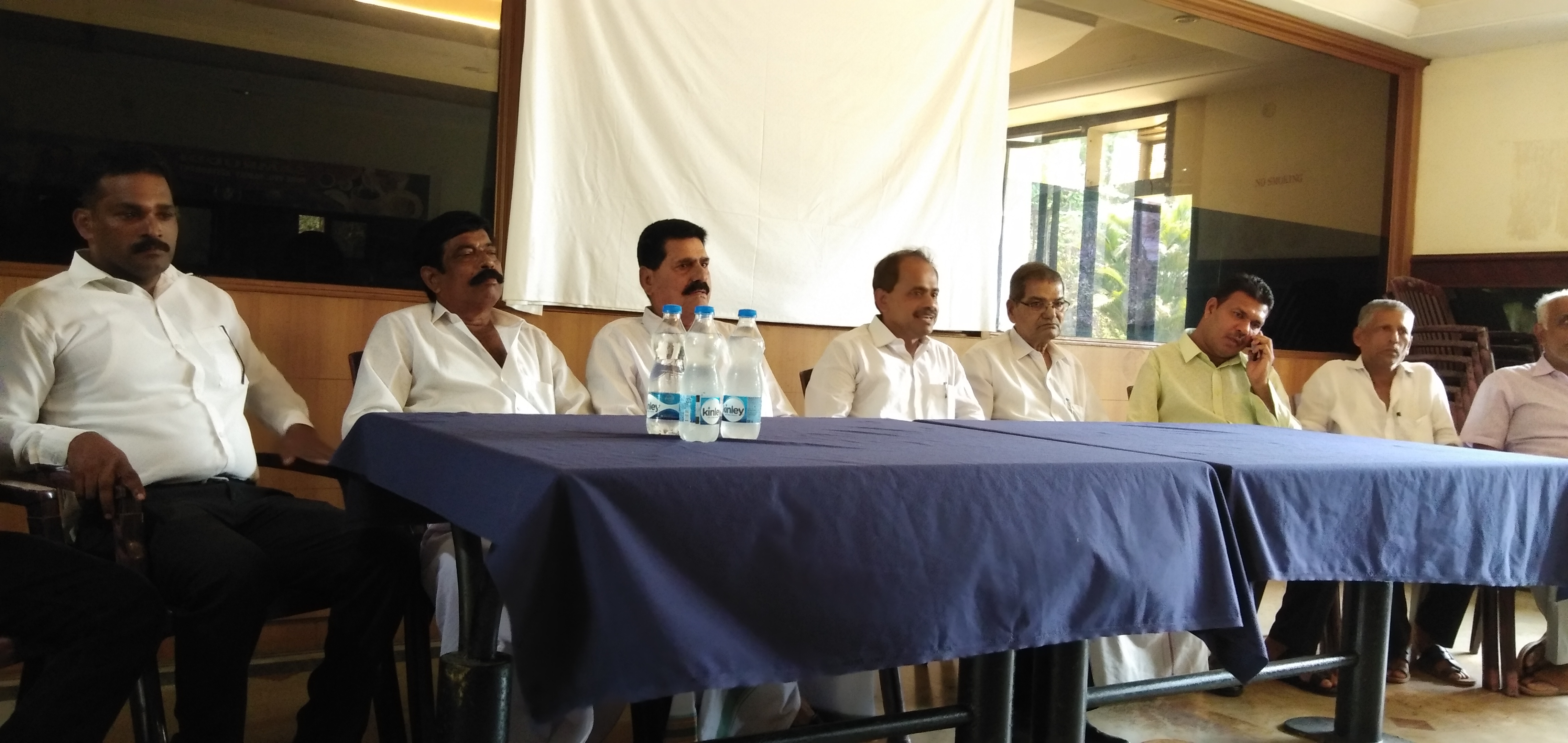 ಪಂಚಿಂಗ್ ಡೈಲಾಗ್ ಹೊಡೆಯುವುದೇ ಮೋದಿ ಸರಕಾರದ ಸಾಧನೆ: ಅಶ್ವನಿ ಕುಮಾರ್ ರೈ