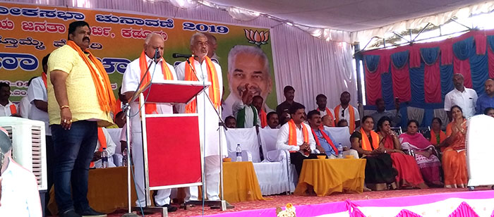 ಪ್ರಧಾನಿ ಮೋದಿ ಅವರ ಕೈ ಬಲಪಡಿಸಲು ಬಿಜೆಪಿ ಅಭ್ಯರ್ಥಿಯನ್ನು ಗೆಲ್ಲಿಸಿ: ಯಡಿಯೂರಪ್ಪ