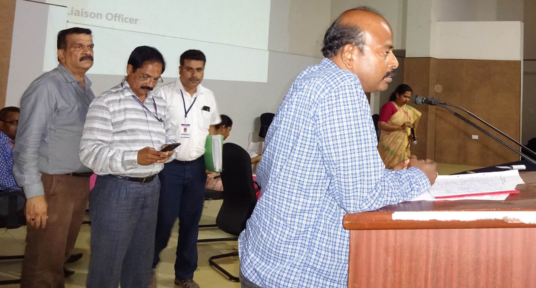 ಮೈಕ್ರೋ ವೀಕ್ಷಕರು ಜವಾಬ್ದಾರಿಯಿಂದ ಕಾರ್ಯ ನಿರ್ವಹಿಸಿ: ಕೇಂದ್ರ ಚುನಾವಣಾ ವೀಕ್ಷಕ ಕೃಷ್ಣ ಕುನಾಲ್