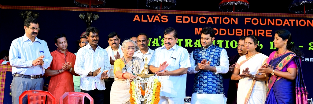 ಆಳ್ವಾಸ್ ಇಂಜಿನಿಯರಿಂಗ್ ಕಾಲೇಜಿನ ವಾರ್ಷಿಕೋತ್ಸವ