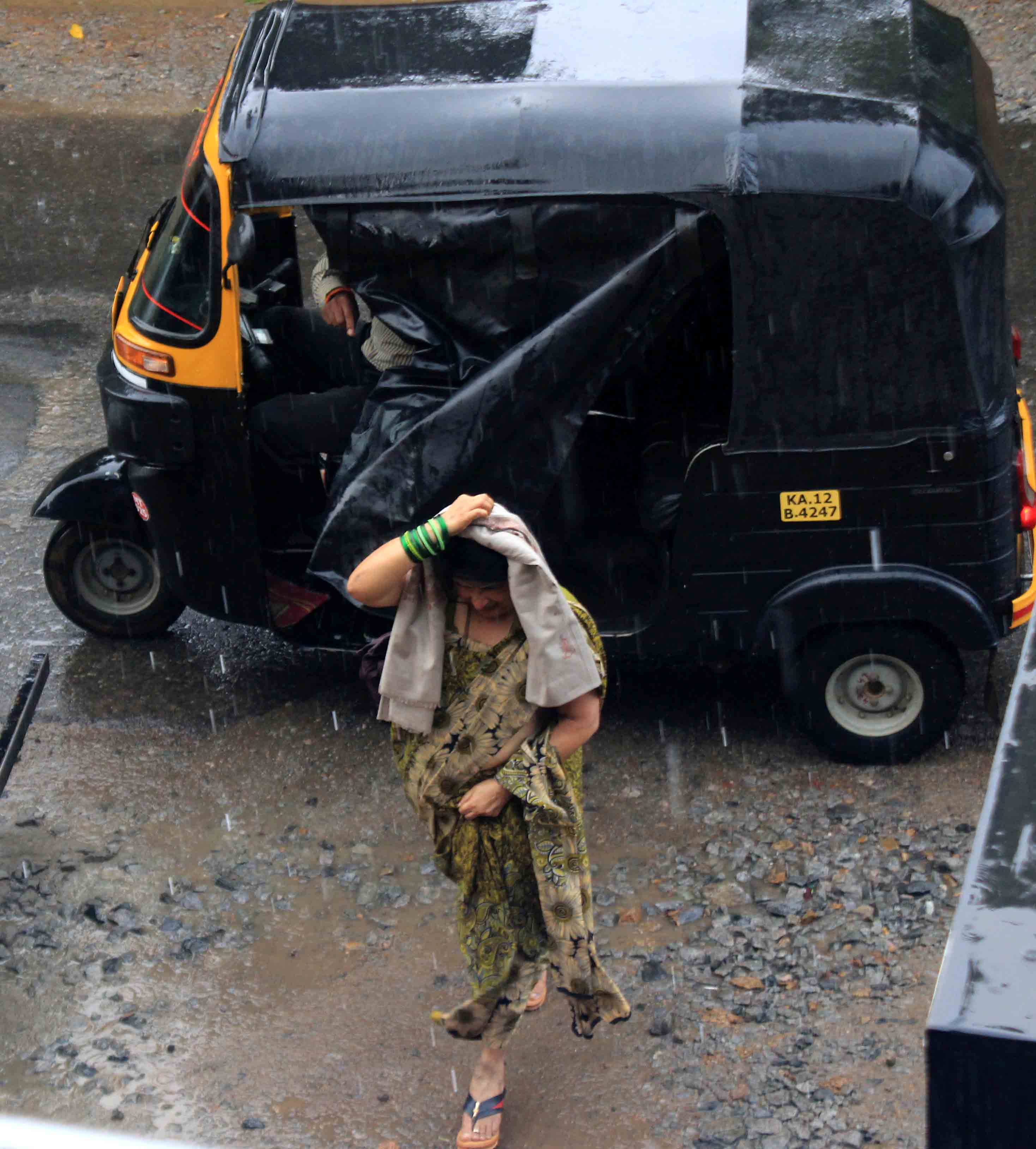 ಕೊಡಗಿನಲ್ಲಿ ಗುಡುಗು, ಸಿಡಿಲು ಸಹಿತ ಮಳೆ