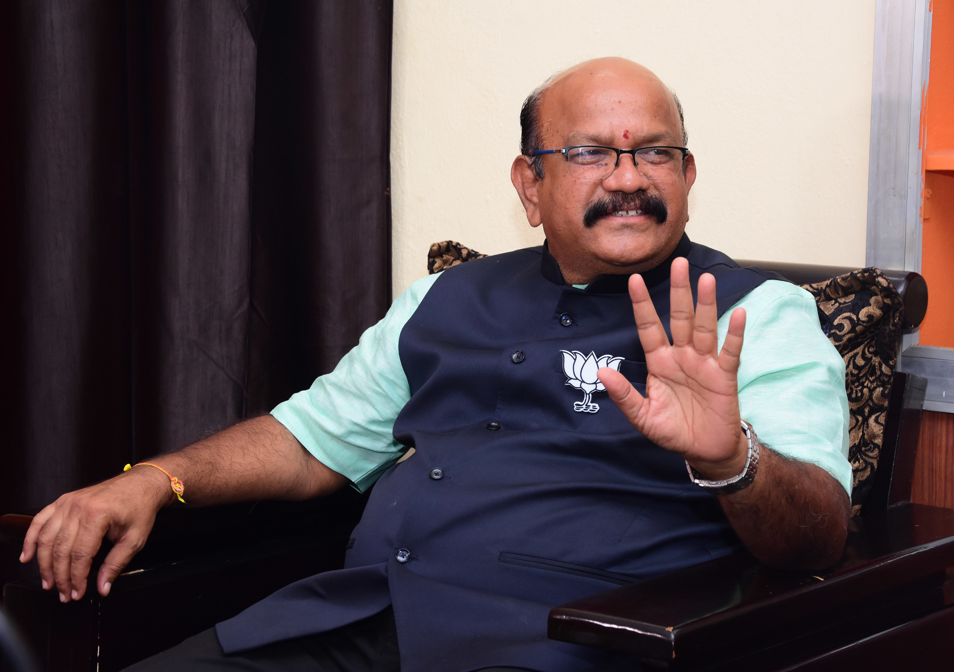 ನನಗೆ ಬಿಜೆಪಿ ಸೆಟ್ಟಾಗುತ್ತಿಲ್ಲ ಎಂದ ಕಾಂಗ್ರೆಸ್ ತೊರೆದ ಉಮೇಶ್ ಜಾಧವ್