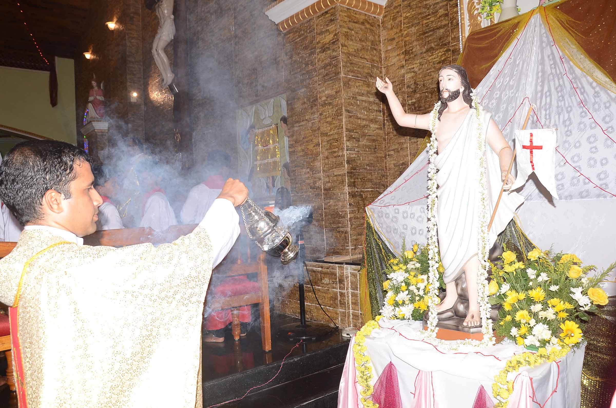 ಕೊಳಲಗಿರಿ ಚರ್ಚ್‌ನಲ್ಲಿ ಪಾಸ್ಕ ಹಬ್ಬ ಆಚರಣೆ