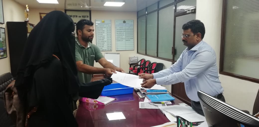 ಶಿರವಸ್ತ್ರ ತೆಗೆದು ಬಂದರೆ ಮಾತ್ರ ದಾಖಲಾತಿ ಎಂದ ಮಂಗಳೂರಿನ ಕಾಲೇಜು: ವಿದ್ಯಾರ್ಥಿನಿಯ ಆರೋಪ