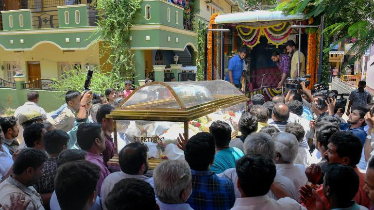 ಶ್ರೀಲಂಕಾ ಸರಣಿ ಬಾಂಬ್ ಸ್ಫೋಟ ಪ್ರಕರಣ :ಮೃತರ ಸಂಖ್ಯೆ 359ರಿಂದ 253ಕ್ಕೆ ಇಳಿಕೆ