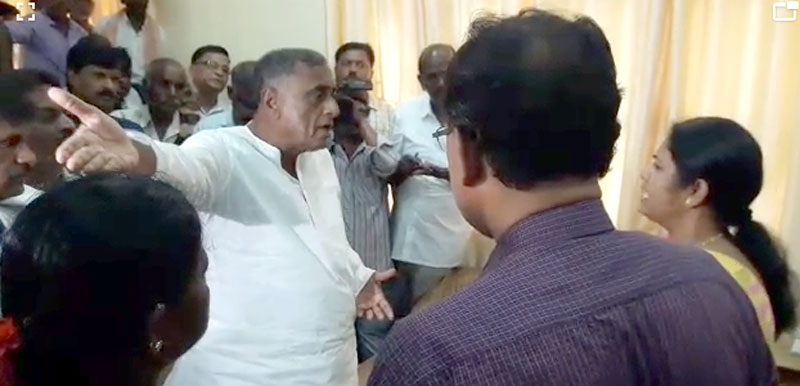 ಕುಡಿಯುವ ನೀರಿನ ಸಮಸ್ಯೆ: ಶಾಸಕ ತಿಪ್ಪಾರೆಡ್ಡಿ, ಸಿಇಒ ನಡುವೆ ಮಾತಿನ ಚಕಮಕಿ