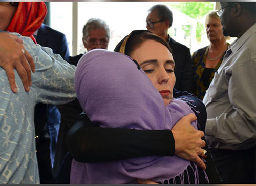 ನ್ಯೂಝಿಲ್ಯಾಂಡ್ನಿಂದ ಕಲಿಯಬೇಕಾಗಿದೆ ಪ್ರೀತಿ! ನ್ಯೂಝಿಲ್ಯಾಂಡ್ನಿಂದ ಕಲಿಯಬೇಕಾಗಿದೆ ಪ್ರೀತಿ!