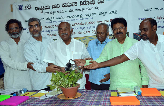 ರಾಜ್ಯದಲ್ಲಿ ಶಿಕ್ಷಣ ಸಚಿವರು ಇಲ್ಲದಿರುವುದು ನಾಚಿಕೆಗೇಡು: ಎಚ್.ವಿಶ್ವನಾಥ್