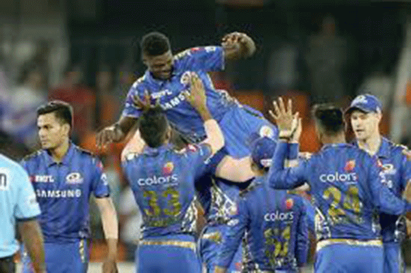 ಐಪಿಎಲ್: ಹೈದರಾಬಾದ್‌ಗೆ ಶಾಕ್ ನೀಡಿದ ಅಲ್ಝರಿ; ಮುಂಬೈ ಇಂಡಿಯನ್ಸ್ ಗೆ ಭರ್ಜರಿ ಜಯ