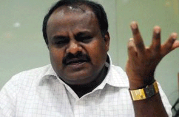 ಮಂಗಳೂರಿಗೆ ಮೋದಿ ಕೊಡುಗೆಯೇನು? ವಿಮಾನ ನಿಲ್ದಾಣ ಖಾಸಗೀಕರಣವೇ? ವಿಜಯ ಬ್ಯಾಂಕ್ ವಿಲೀನವೇ?: ಕುಮಾರಸ್ವಾಮಿ ಪ್ರಶ್ನೆ