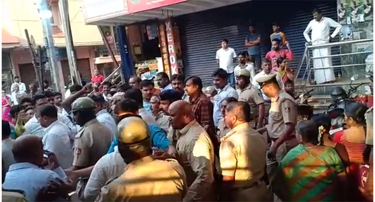 ನೀತಿ ಸಂಹಿತೆ ಉಲ್ಲಂಘನೆ: ಮತಯಾಚನೆಗೆ ಬಂದು ಅರ್ಧದಲ್ಲೇ ಹಿಂದಿರುಗಿದ ಚಕ್ರವರ್ತಿ ಸೂಲಿಬೆಲೆ