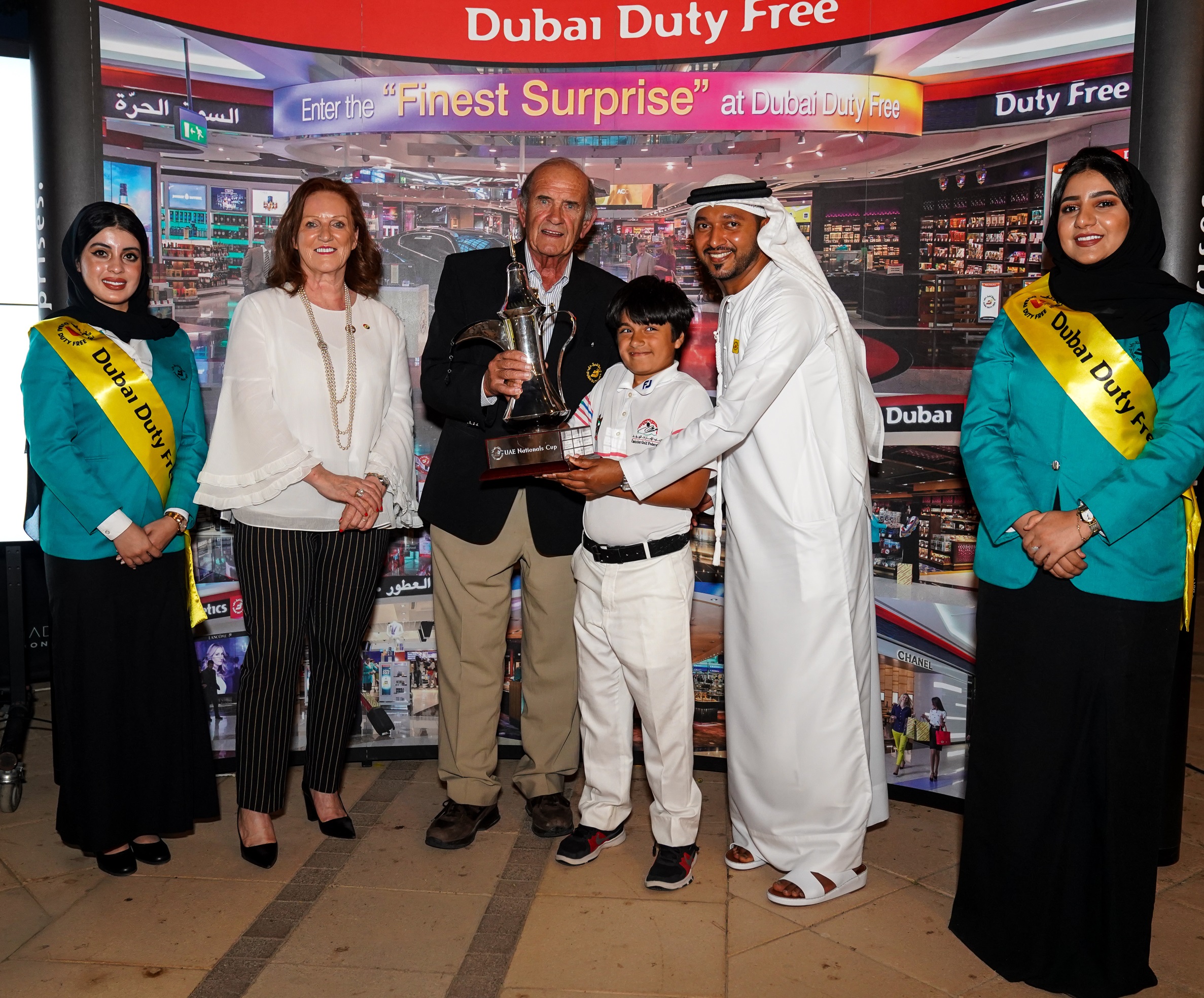 ಯುಎಇ ನ್ಯಾಶನಲ್ಸ್ ಕಪ್ ಎತ್ತಿದ ಅಬ್ದುಲ್ಲಾ ಕಲ್ಬತ್