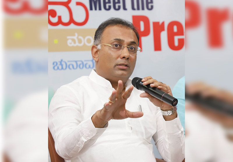 ಫ್ಯಾಶಿಸ್ಟ್ ಶಕ್ತಿಗಳನ್ನು ಬೇರು ಸಮೇತ ಕಿತ್ತು ಹಾಕಬೇಕು: ದಿನೇಶ್ ಗುಂಡೂರಾವ್