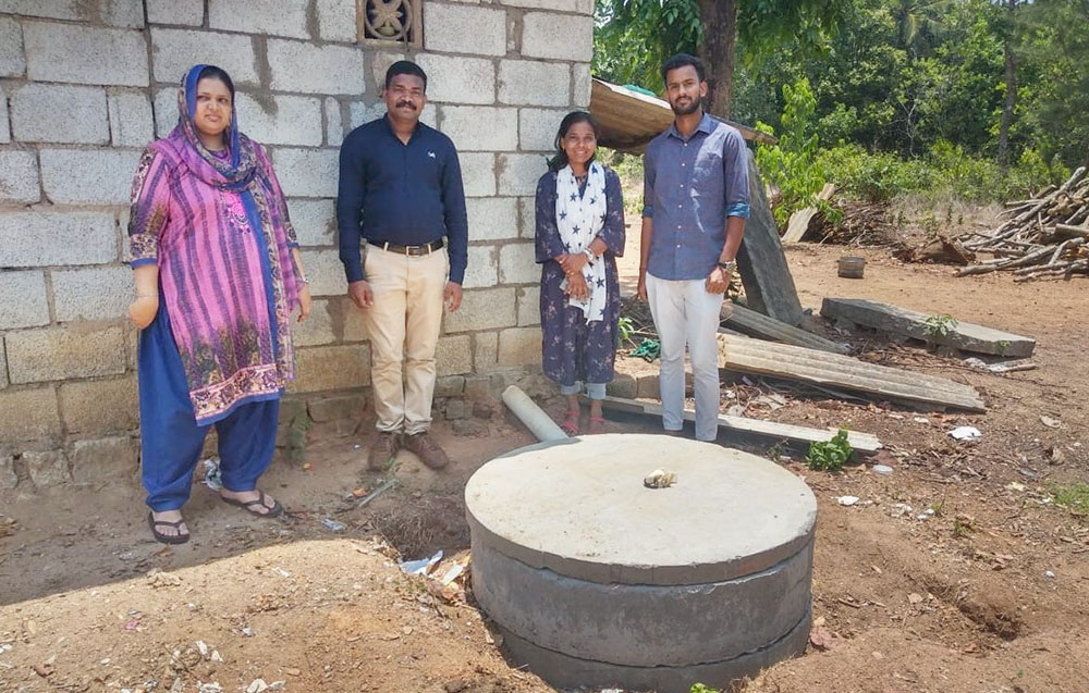 ಕಡ್ತಲದಲ್ಲಿ ವರ್ಮಿಪಿಲ್ಟರ್ ಶೌಚಾಲಯ ಗುಂಡಿ ನಿರ್ಮಾಣ