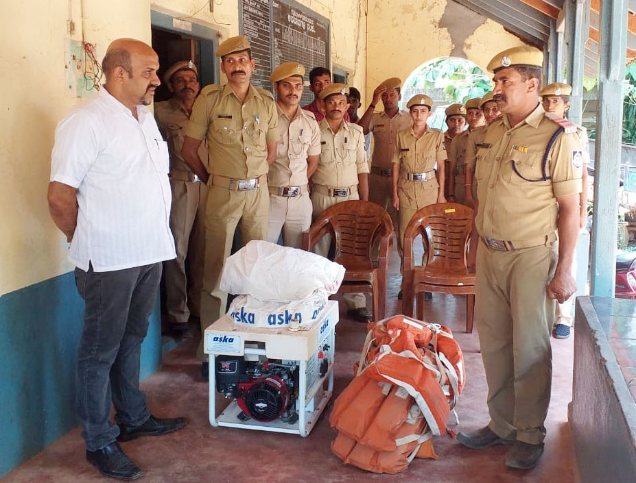 ಕಡಬ ಗೃಹ ರಕ್ಷಕ ದಳ ಘಟಕಕ್ಕೆ ಜಿಲ್ಲಾ ಕಮಾಂಡೆಂಟ್ ಭೇಟಿ
