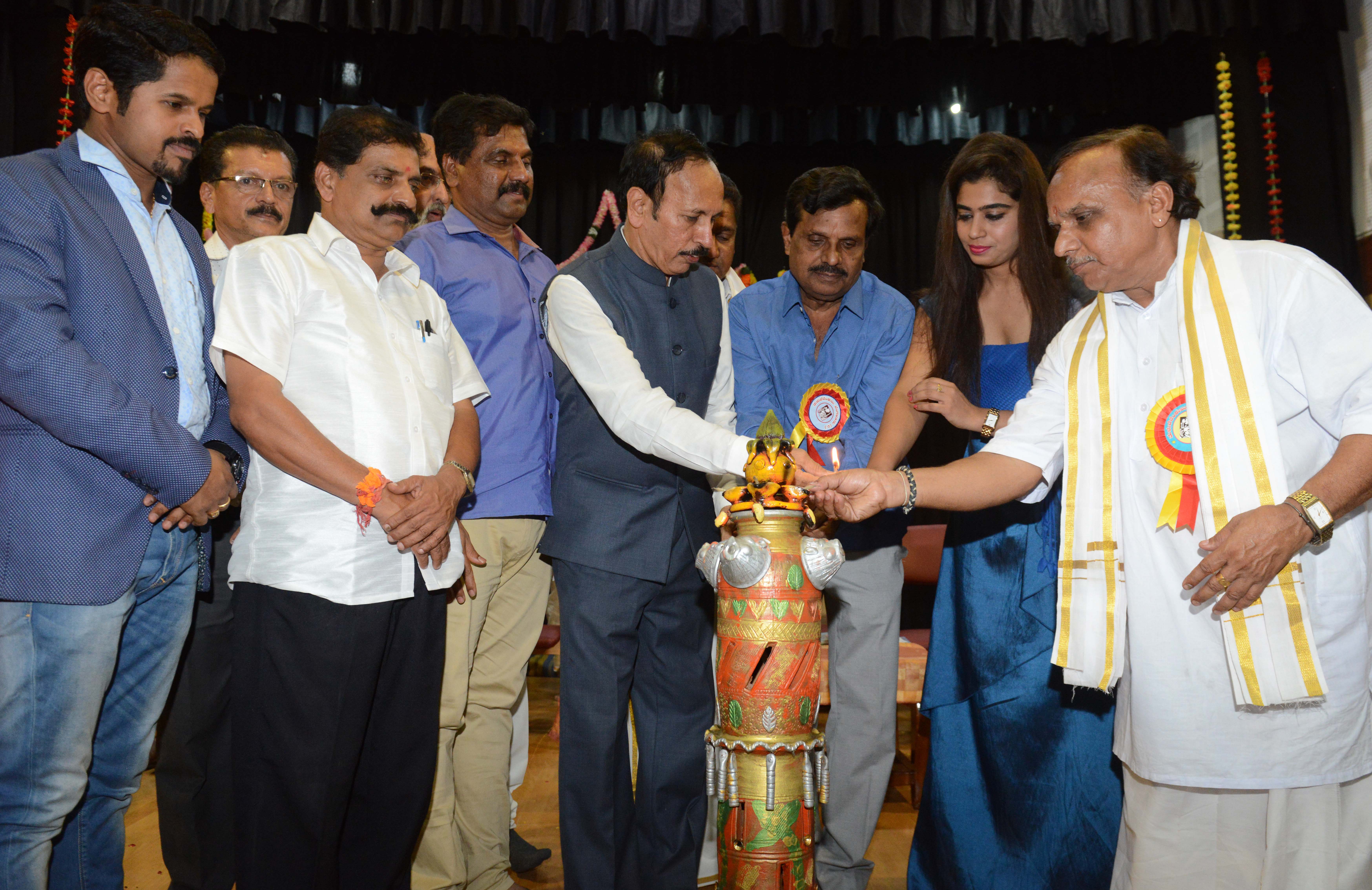 ಕವಿಗಳಿಗೆ ಕಾವ್ಯದ ಬಗ್ಗೆ ಪ್ರೀತಿ ಇರಲಿ: ಡಾ.ಎಚ್.ಎಸ್.ವೆಂಕಟೇಶ ಮೂರ್ತಿ