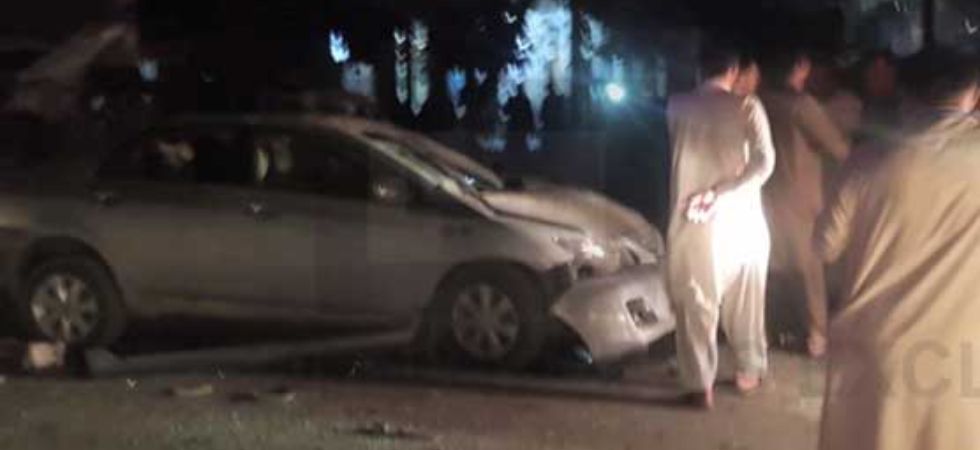 ಪಾಕಿಸ್ತಾನದಲ್ಲಿ ಬಾಂಬ್ ಸ್ಟೋಟ: 4 ಪೊಲೀಸರ ಸಾವು