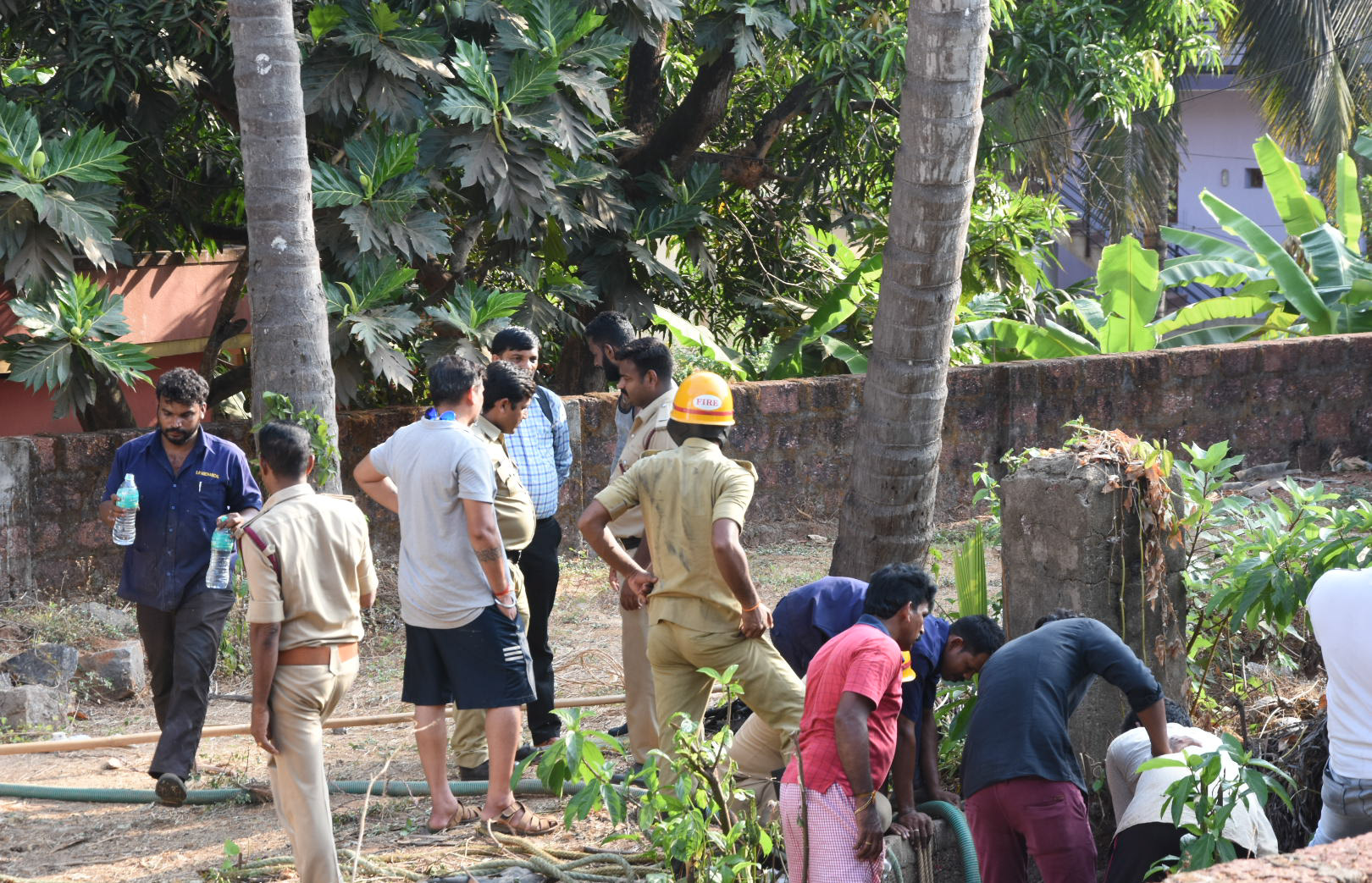 ವಿವಾಹಿತ ಮಹಿಳೆಯ ಬರ್ಬರ ಹತ್ಯೆ ಪ್ರಕರಣ: ನಾಗುರಿ ಬಾವಿಯಲ್ಲಿ ತೀವ್ರಗೊಂಡ ಶ್ವಾನದಳ ತಪಾಸಣೆ