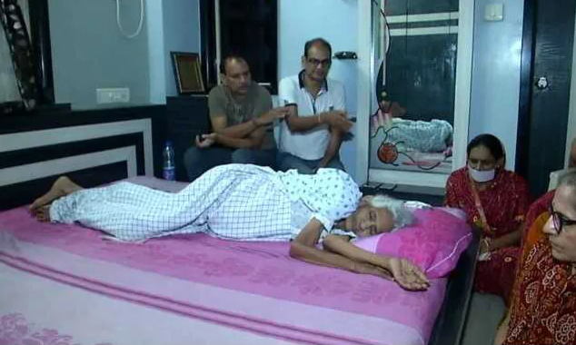 ಅಮರಣಾಂತ ವ್ರತ ‘ಸಂಥಾರಾ’ ಕೈಗೊಂಡ 82 ವರ್ಷದ ಮಹಿಳೆ